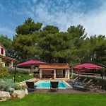Eda Holiday home