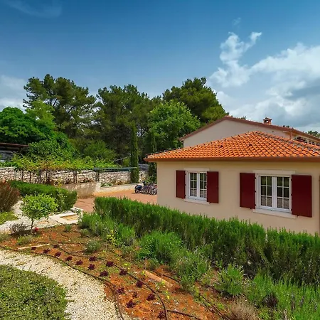 Eda Holiday home